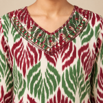 Maroon and Green Printed V-Neck Short Kurti - Image 2
