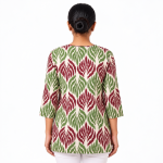 Maroon and Green Printed V-Neck Short Kurti - Image 3